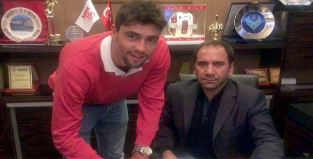 Golcü Pedro Oldoni İmza Attı