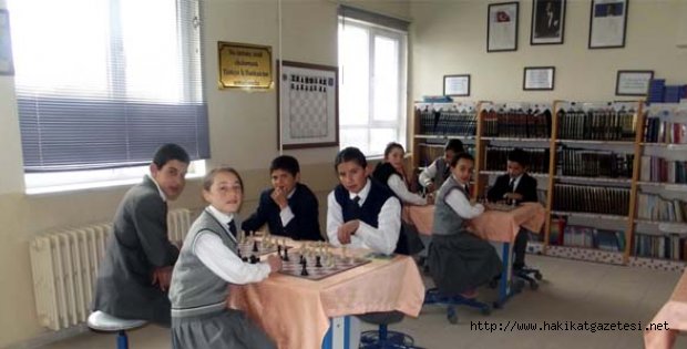 Bankadan Satranç Sınıfı