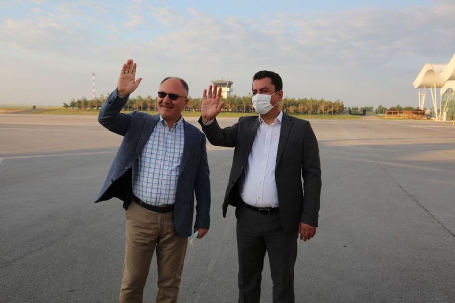 Bizzat Kendisi Uğurladı