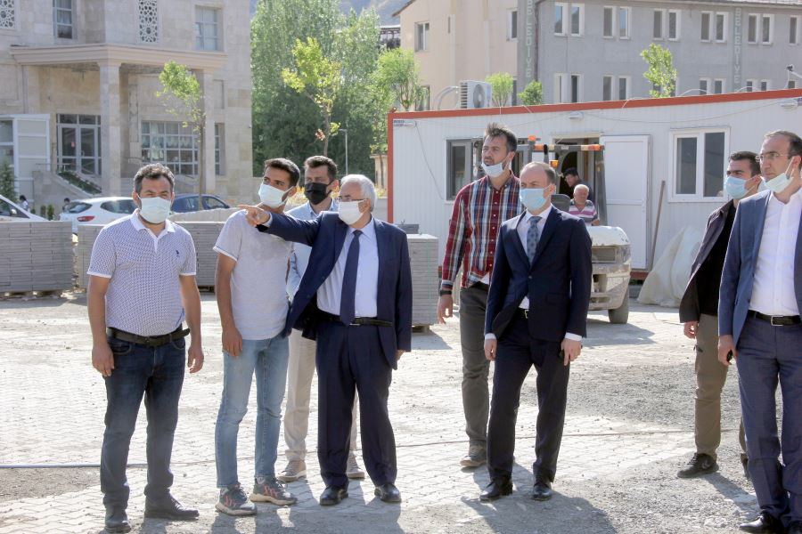 Soluk, Zara'da İncelemelerde Bulundu