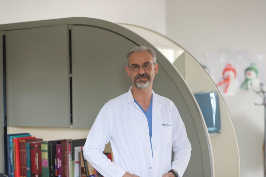 Sünnet Hekim Tarafından Yapılmalı