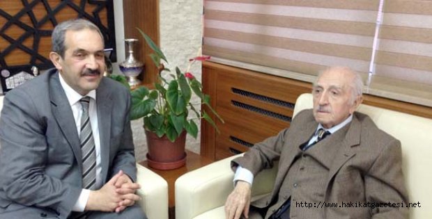 İş Adamından Mezarlıklara Övgü