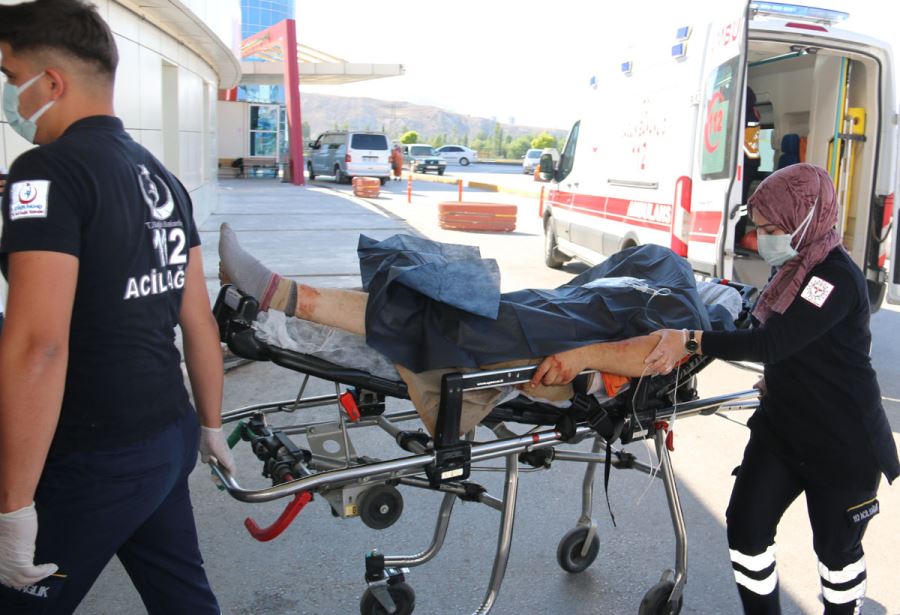 Bayramda Acemi Kasap Sayısı 110 -- Video