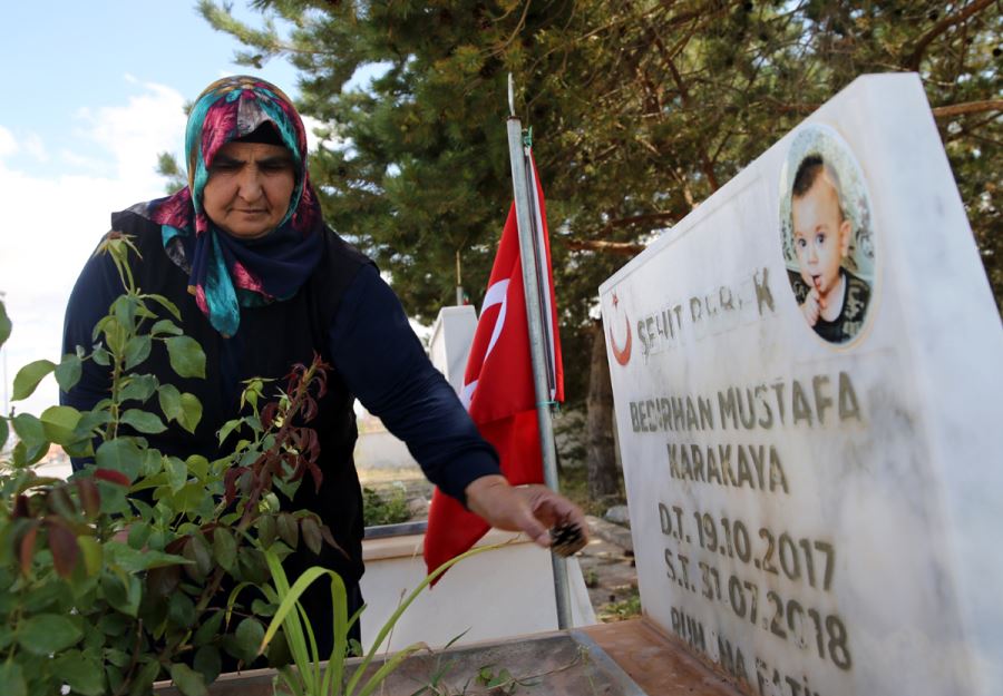 Şehit Torunu Bedirhan Bebek ve Kızının Acısını 3 Yıldır Yüreğinde Yaşıyor