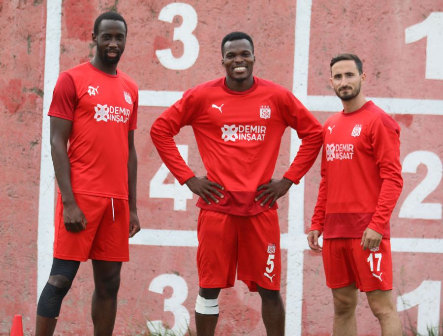 Sakatlar Dönmeye Başladı