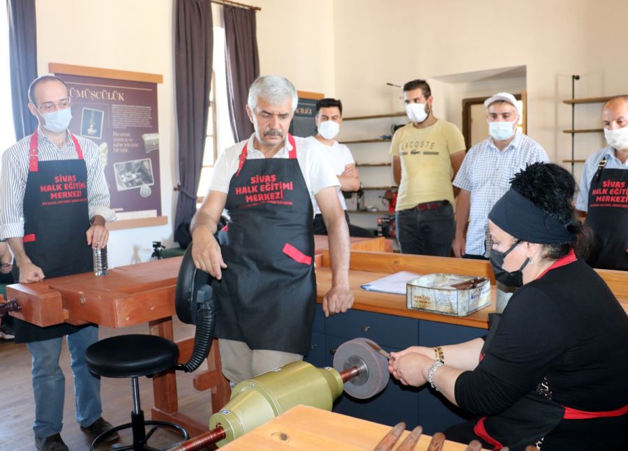 Sivas Bıçağı Ders Oldu 