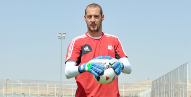 Sivasspor´da Borjan Yerine Mahmut 