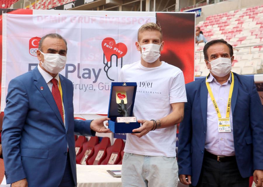 Pedro Henrique Fair Play Ödülü Aldı!