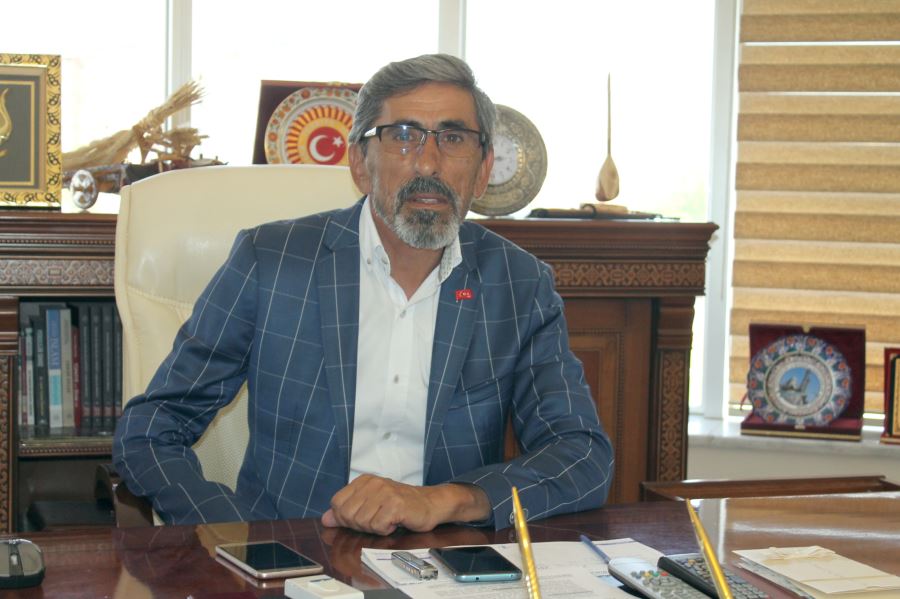 Şehitlerimizi Saygıyla Anıyoruz