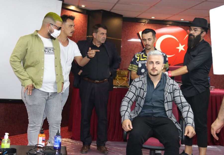 Kuaförlere Eğitim Verildi          