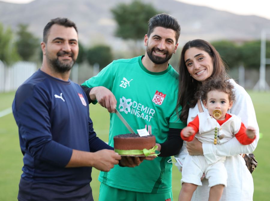 Kaleci Muammer 31 Yaşına Girdi