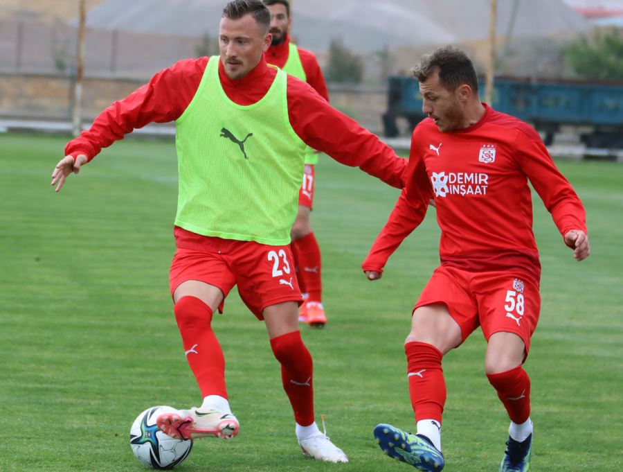 Beşiktaş Mesaisi Başladı