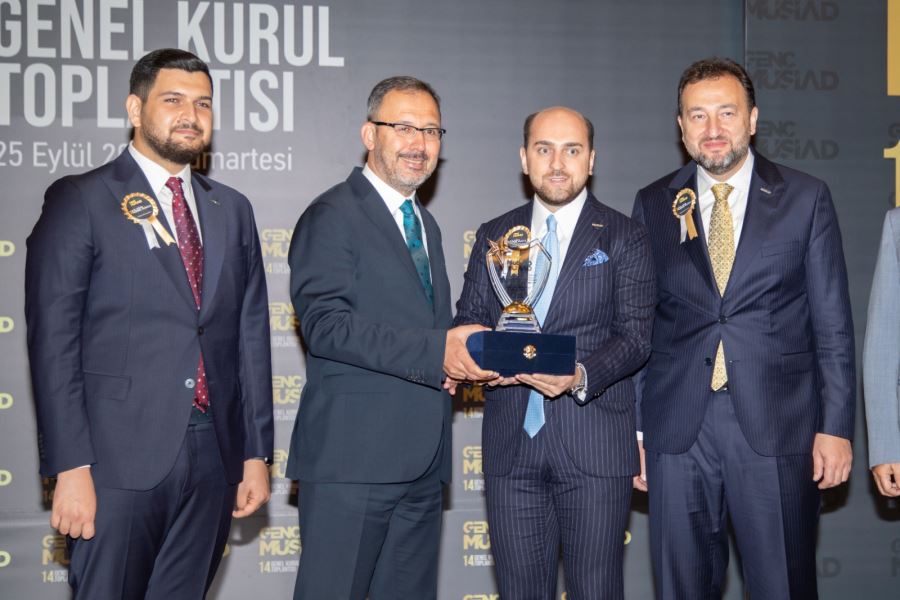 Sivaslı İş İnsanına Önemli Görev