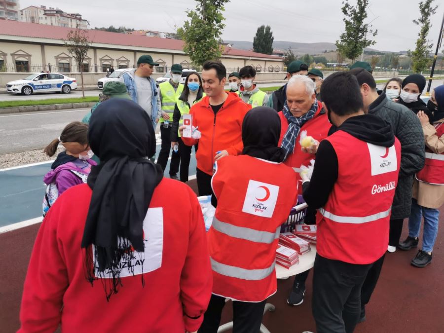  Fiziksel Aktiviteye Dikkat Çektiler