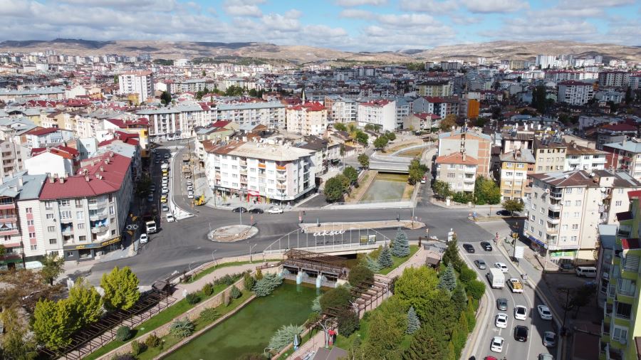 Köprü Sayesinde Trafik Rahatladı--Video