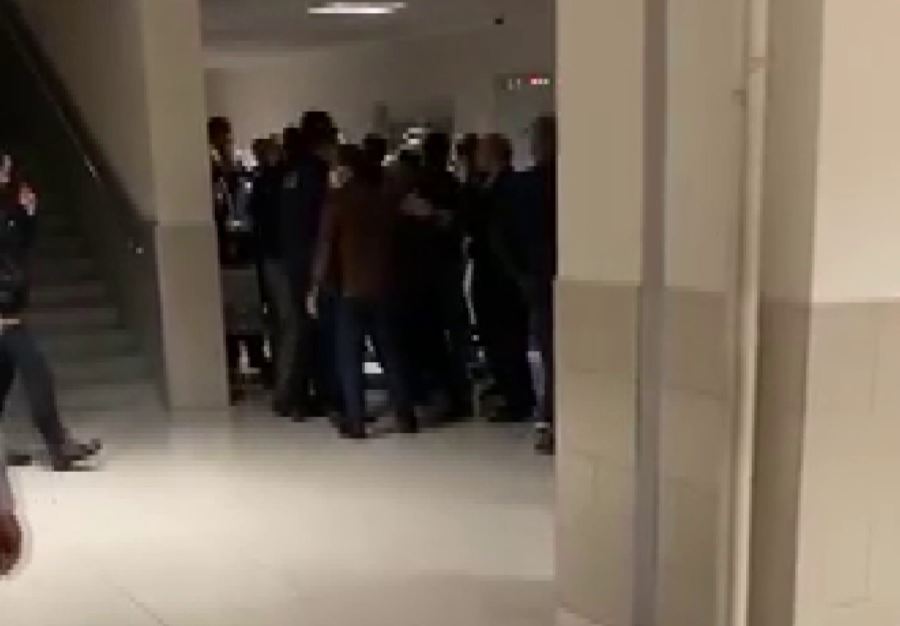6 Kişinin Öldüğü Dava Duruşmasında Gerginlik--Video