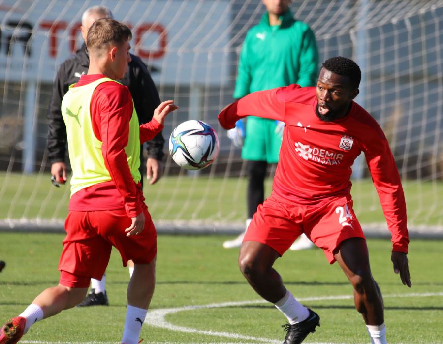 Sivasspor Bu Maça Kilitlendi