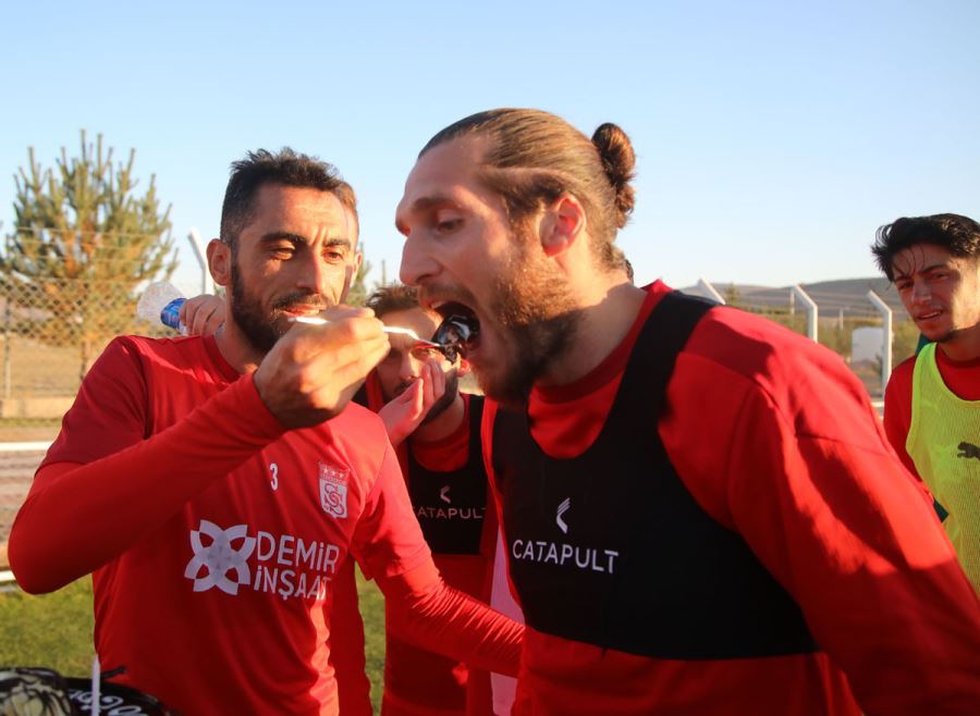 Koray Altınay