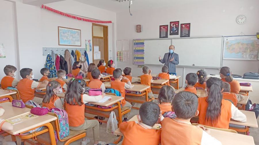 Şemseddin Sivâsî Öğrencilere Tanıtıldı