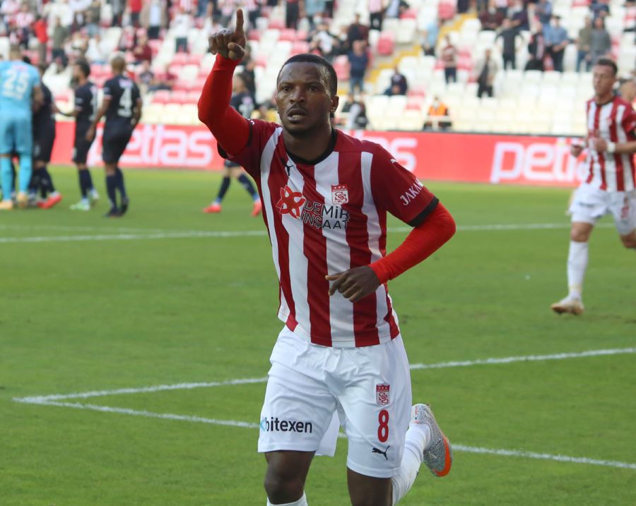 Kayode, Ligdeki 2. Golünü Antalya