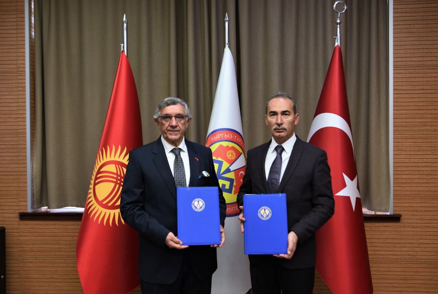 Yurt Dışında Ziyaretler Sürüyor