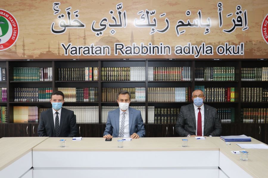Derekaya Okul Müdürlerini Bilgilendirdi