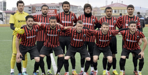 Derbide Gülen Taraf Zara