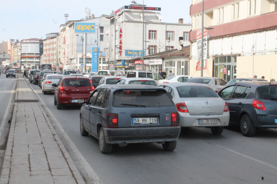 Trafiğe 276 Araç Daha Girdi