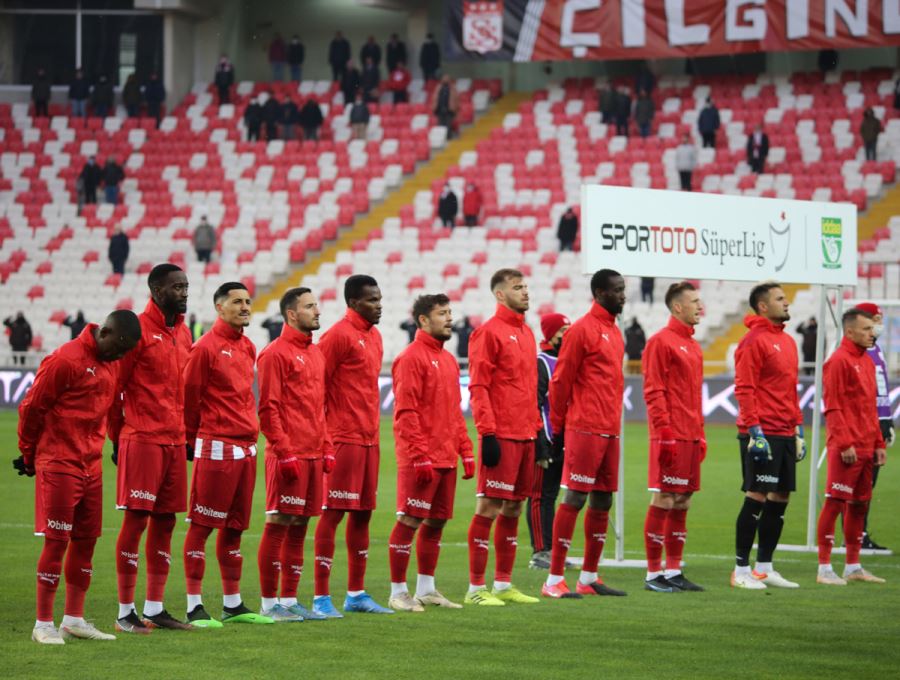 Yiğidolar Ligdeki 8. Beraberliğini Aldı