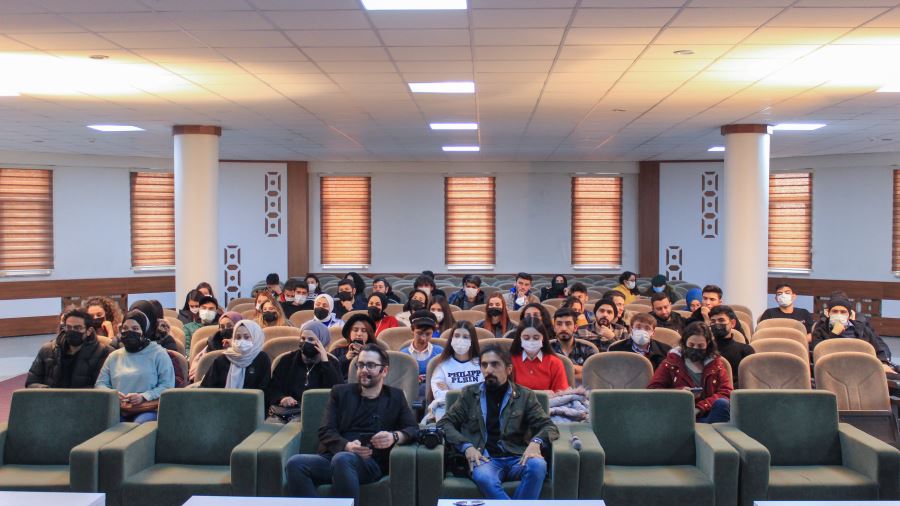 Tecrübelerini Aktardı