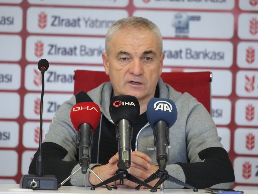 Rıza Çalımbay