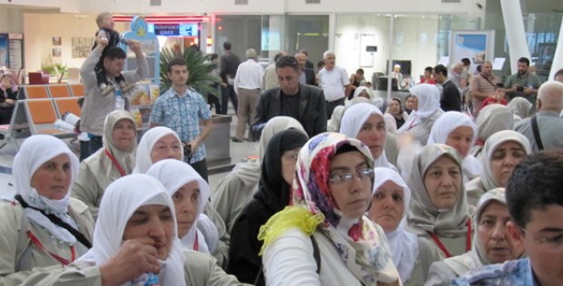 Havaalanında İnsan Seli