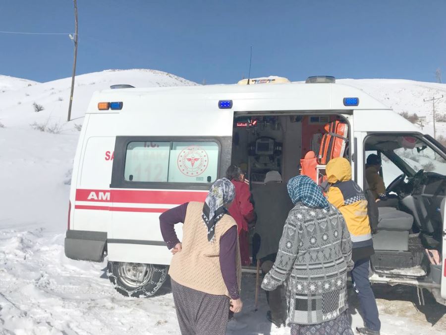 Yaşlı Hasta İçin Seferber Oldular--Video