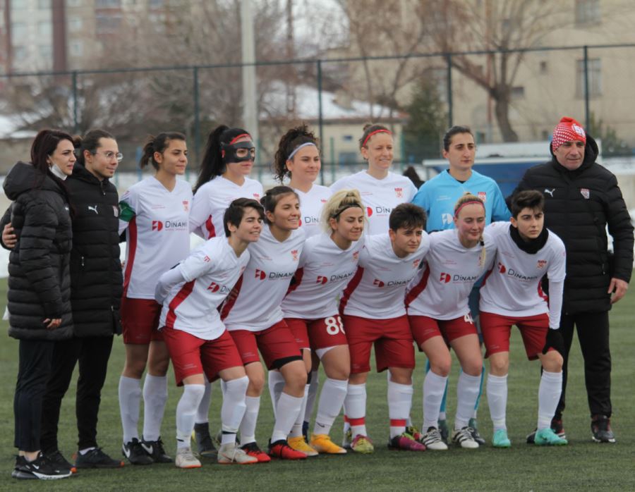 Sivasspor Mağlubiyetle Döndü