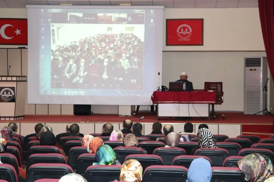 Ebeveynlere Çok İş Düşüyor