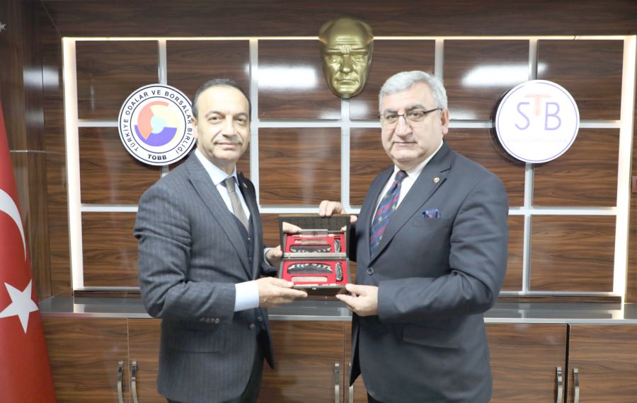 Yakından Takip Ediyoruz