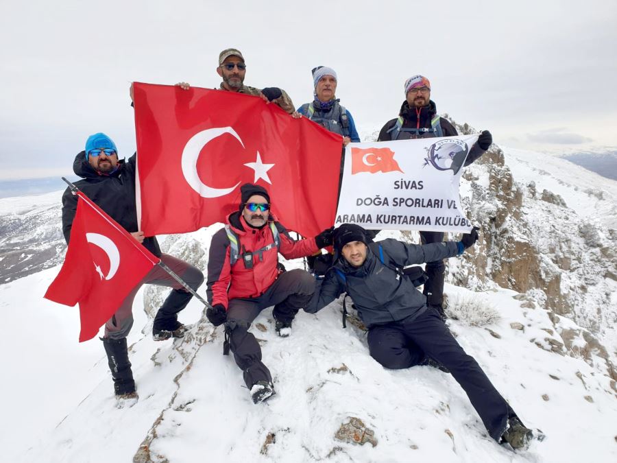 Tecer Dağı'nın Zirvesinde Savaşa Hayır Dediler