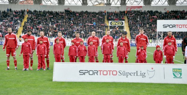 Sivasspor´da Puan Kayıpları Sürüyor