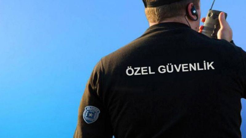 Milli Saraylar İdaresi Başkanlığı'ndan Koruma ve Güvenlik Görevlisi