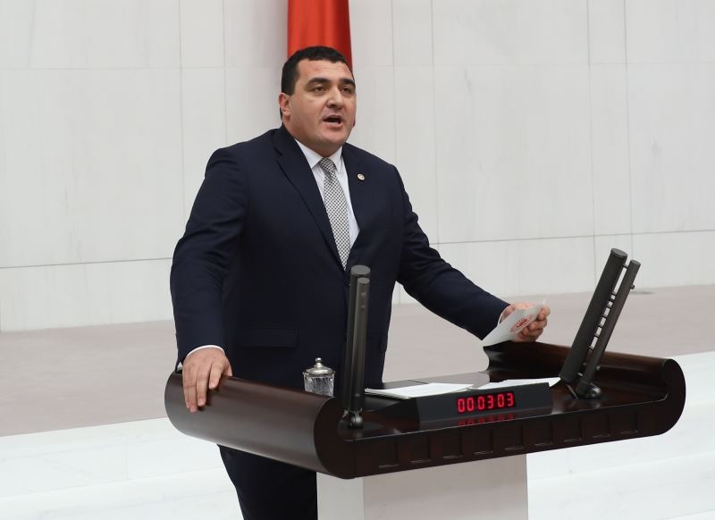 Doktor Eksikliği  Mağdur Ediyor