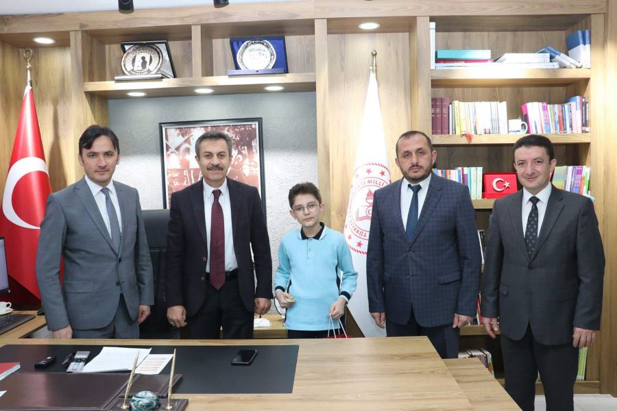 Gurur Duyduk 