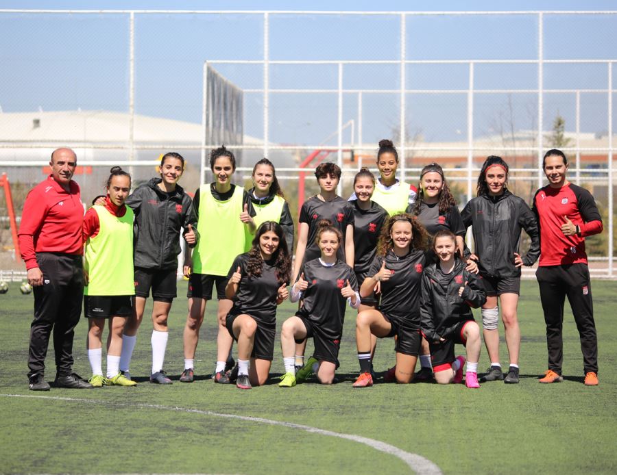Kızlarda Hedef Lider ALG Spor