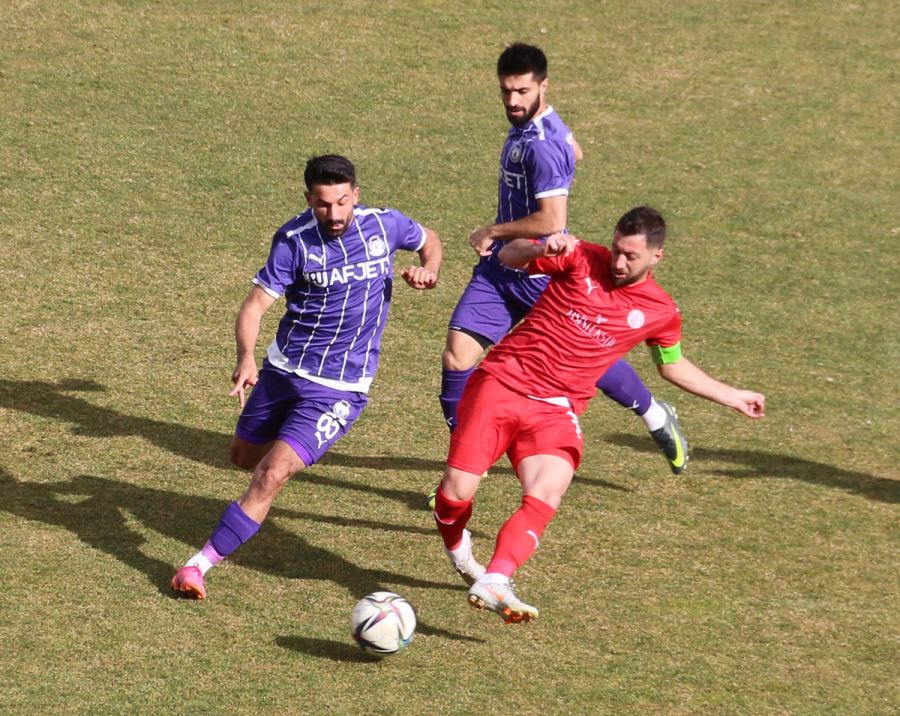 Bu Maça Yürek Dayanmaz