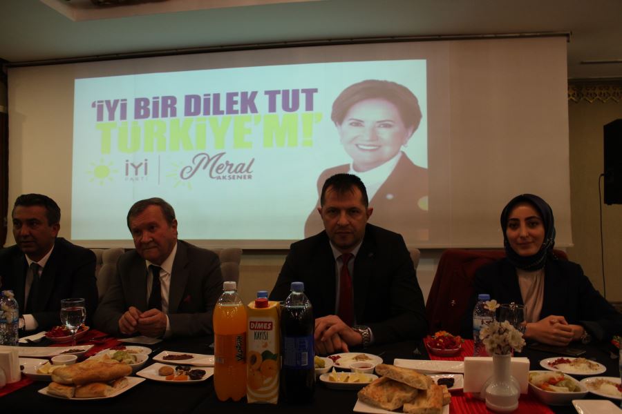 İYİ Parti Çığ Gibi Büyüyor