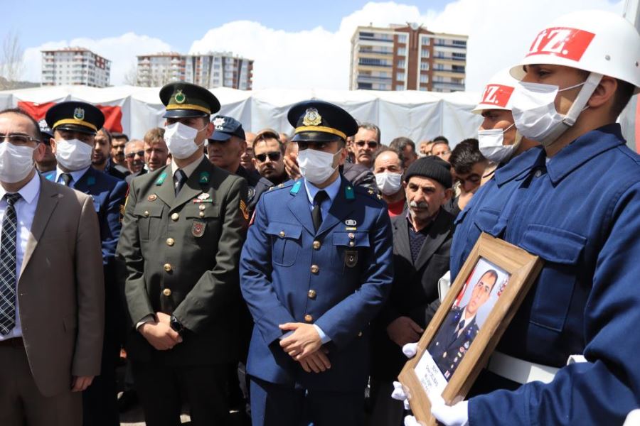 Sivaslı Şehidimiz Son Yolculuğuna Uğurlandı