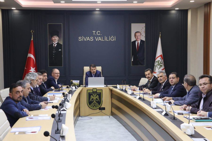 Canpolat Sunum Yaptı