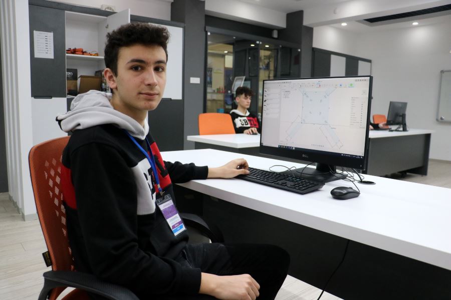 5 Kilometre Menzilli Roket Geliştiriyorlar