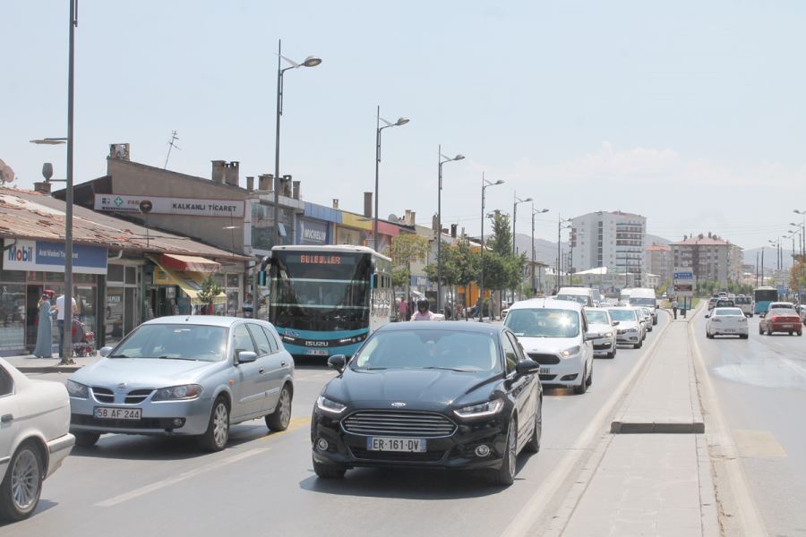 Otomobil Sayısı 90 Bini Aştı