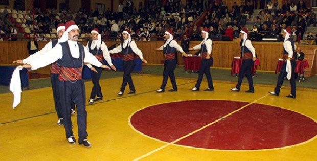 Halk Oyunları İl Birincilerini Seçti