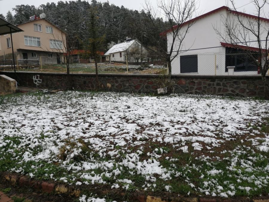 Eğriçimen Beyaza Büründü